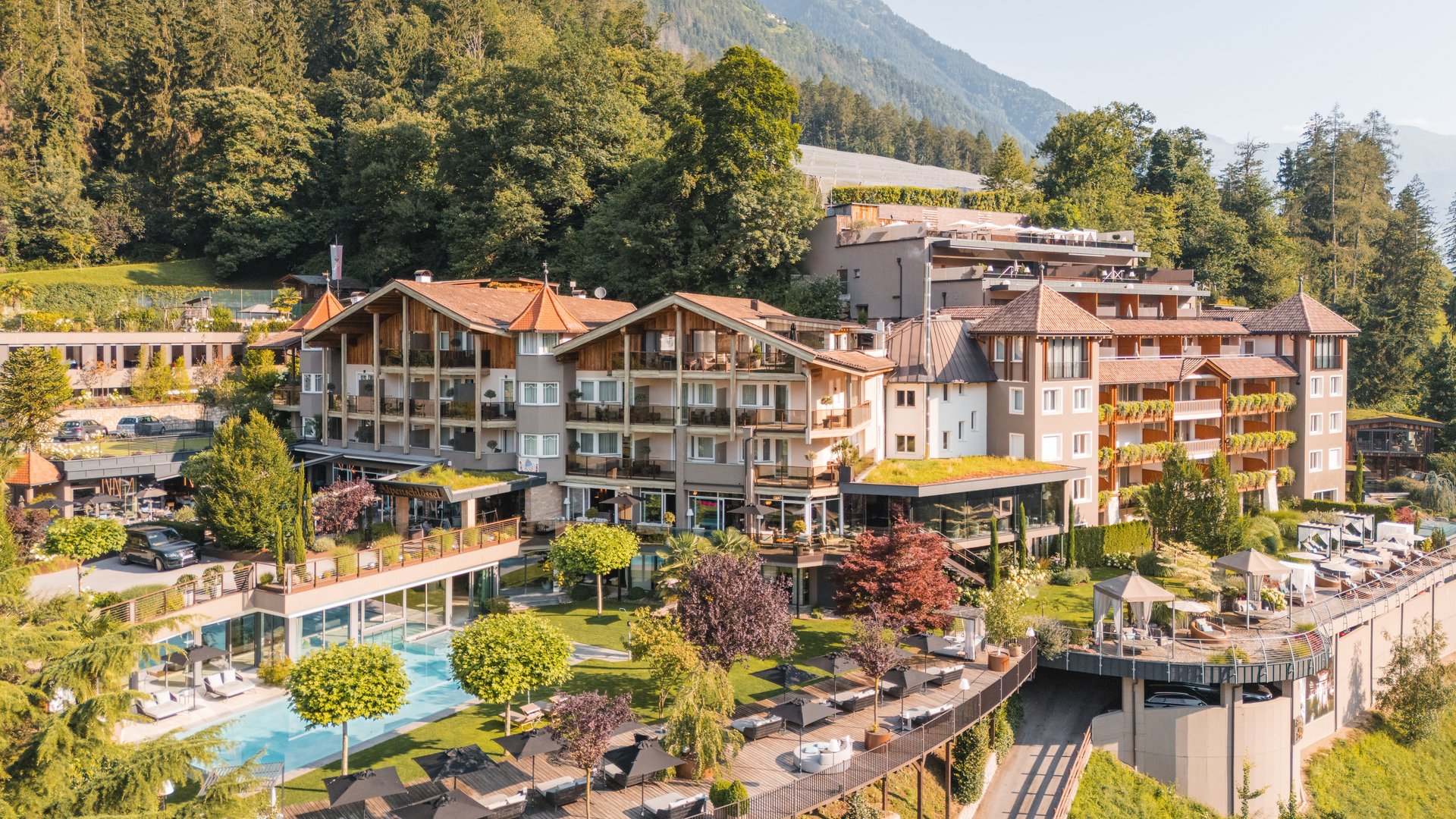 Your luxurious 5-star hotel near Meran