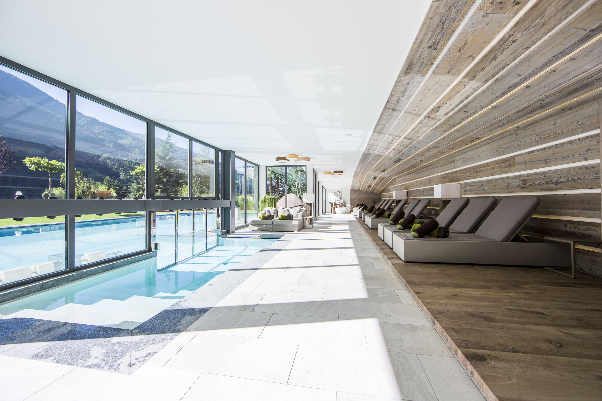 Gourmet delights at the 5-star hotel near Meran Gourmet delights at the 5-star hotel near Meran